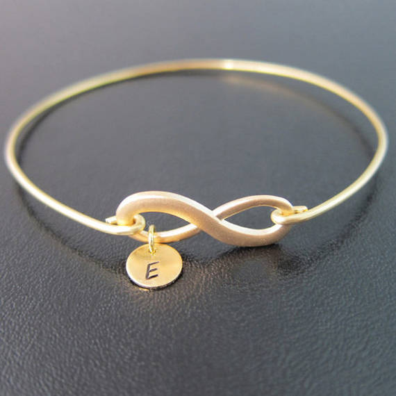 Sentimental Infinity Family Bracelet with Personalized Initial Charms –  FrostedWillow